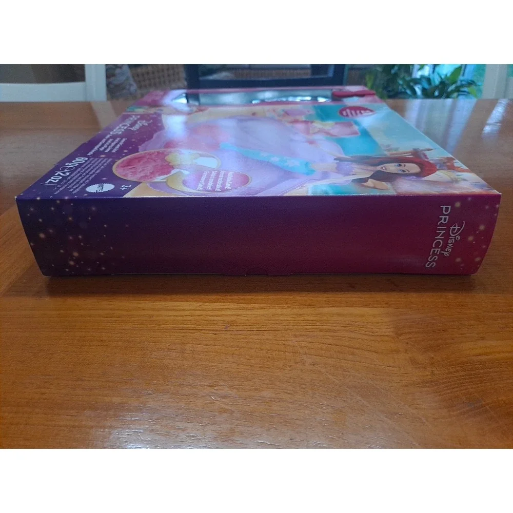 NIB‎ Mattel Disney Princess Ariel Mermaid Doll & Swim And Moldable Sand HWB39